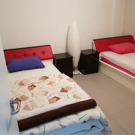 Apolondia Luxury Beach Apt דירה *