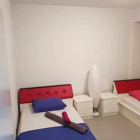 Apartment Apolondia Luxury Beach Apt Limassol